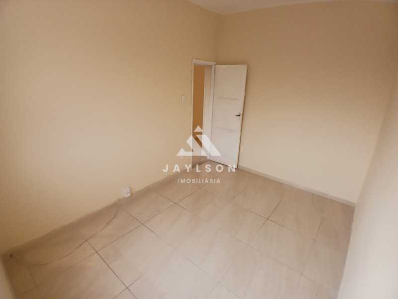 Apartamento à venda com 2 quartos, 60m² - Foto 16