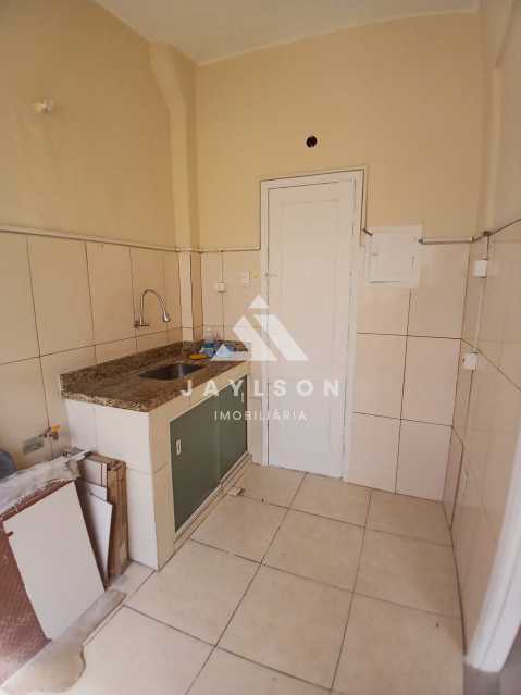 Apartamento à venda com 2 quartos, 60m² - Foto 22