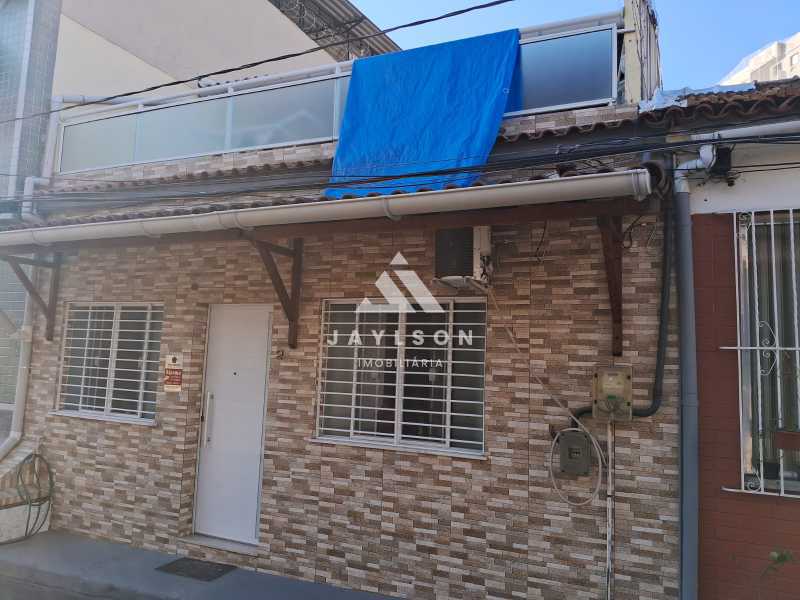 Casa de Vila à venda com 2 quartos, 70m² - Foto 1