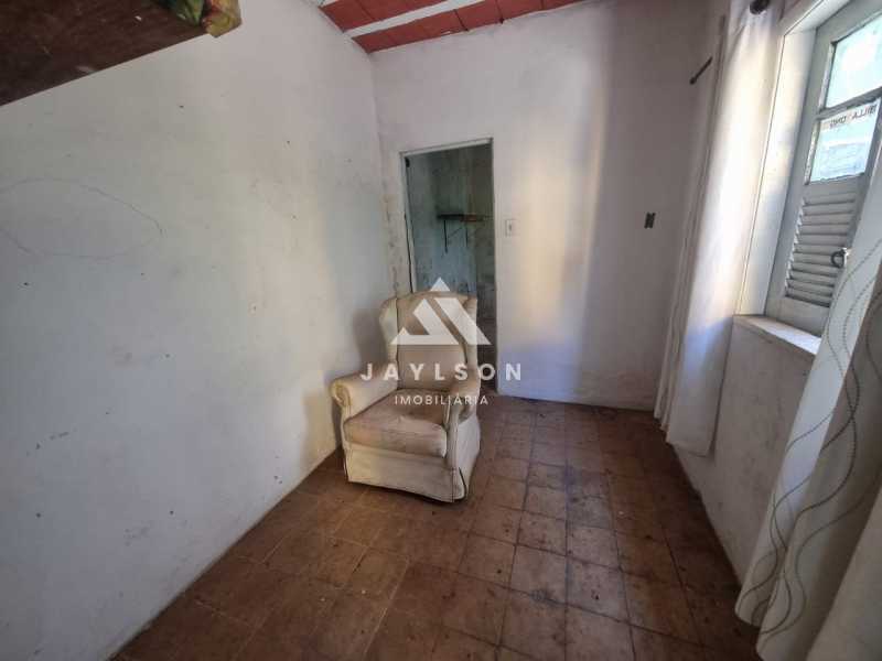 Casa à venda com 4 quartos, 130m² - Foto 6