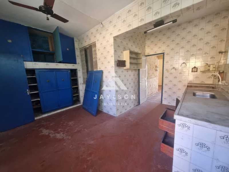 Casa à venda com 4 quartos, 130m² - Foto 10