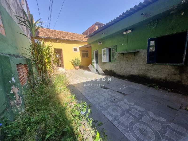 Casa à venda com 4 quartos, 130m² - Foto 19