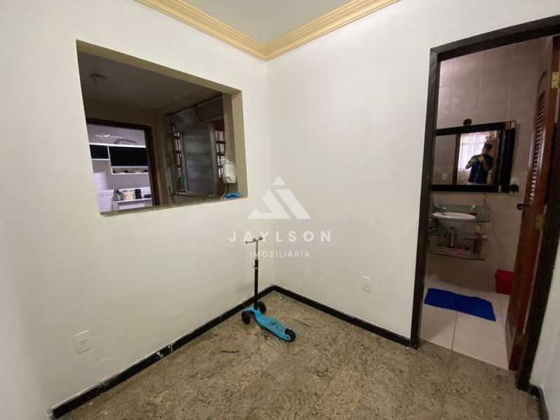 Apartamento à venda com 3 quartos, 194m² - Foto 10