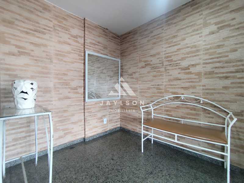 Apartamento à venda com 2 quartos, 63m² - Foto 6