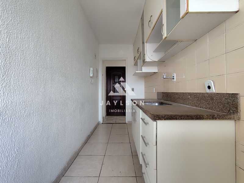 Apartamento à venda com 2 quartos, 63m² - Foto 24