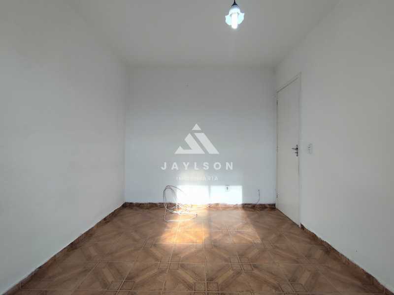 Apartamento à venda com 2 quartos, 63m² - Foto 19