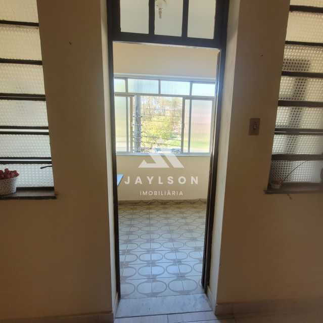 Apartamento à venda com 2 quartos, 80m² - Foto 17