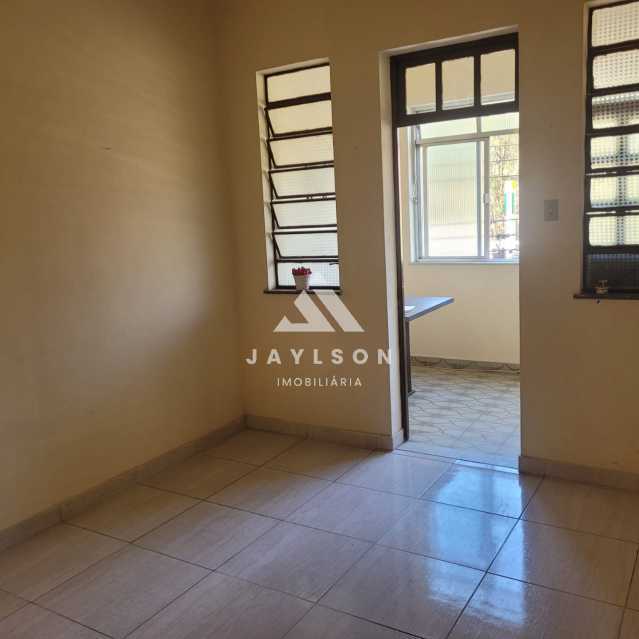 Apartamento à venda com 2 quartos, 80m² - Foto 18