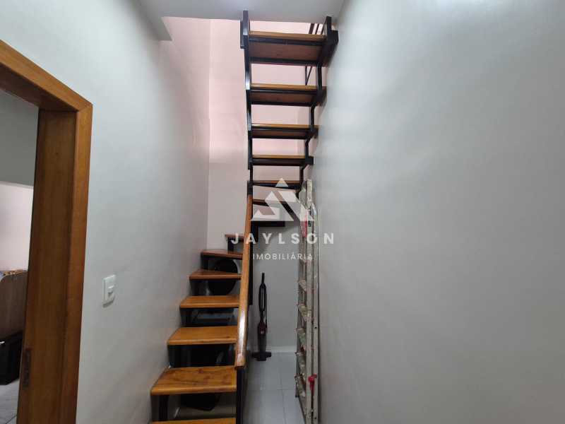 Casa de Vila à venda com 2 quartos, 70m² - Foto 28