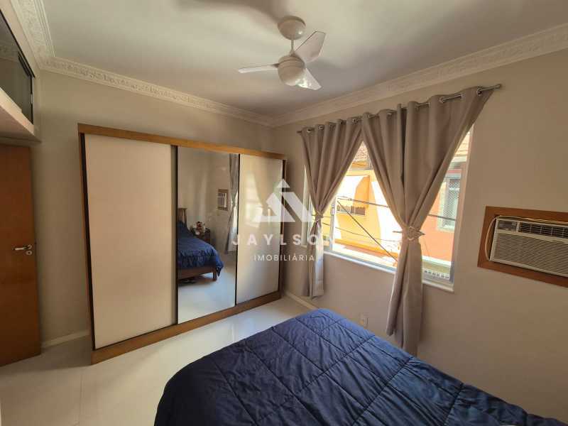 Casa de Vila à venda com 2 quartos, 70m² - Foto 16