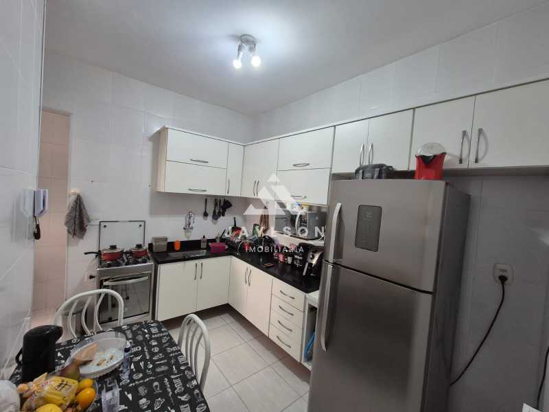 Casa de Vila à venda com 2 quartos, 70m² - Foto 19