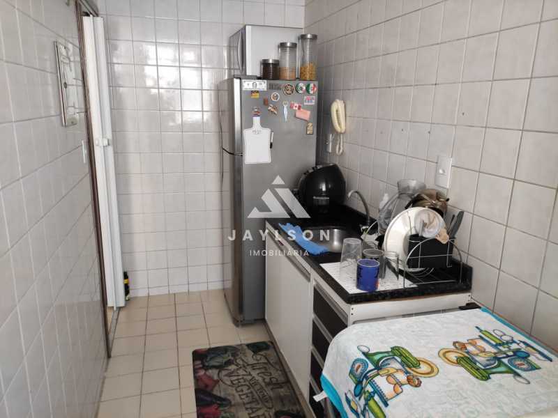 Apartamento à venda com 2 quartos, 52m² - Foto 16