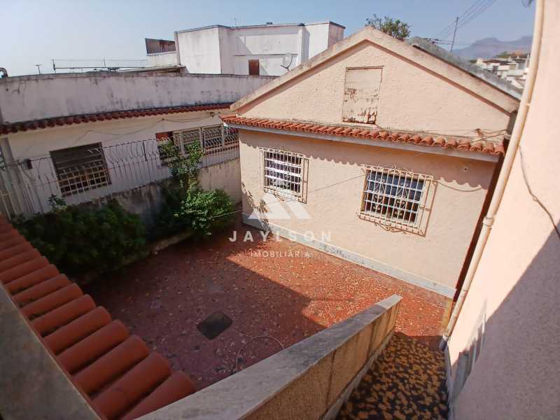 Casa à venda com 4 quartos, 130m² - Foto 18