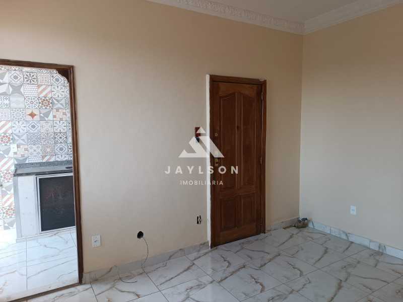 Apartamento à venda com 2 quartos, 60m² - Foto 2