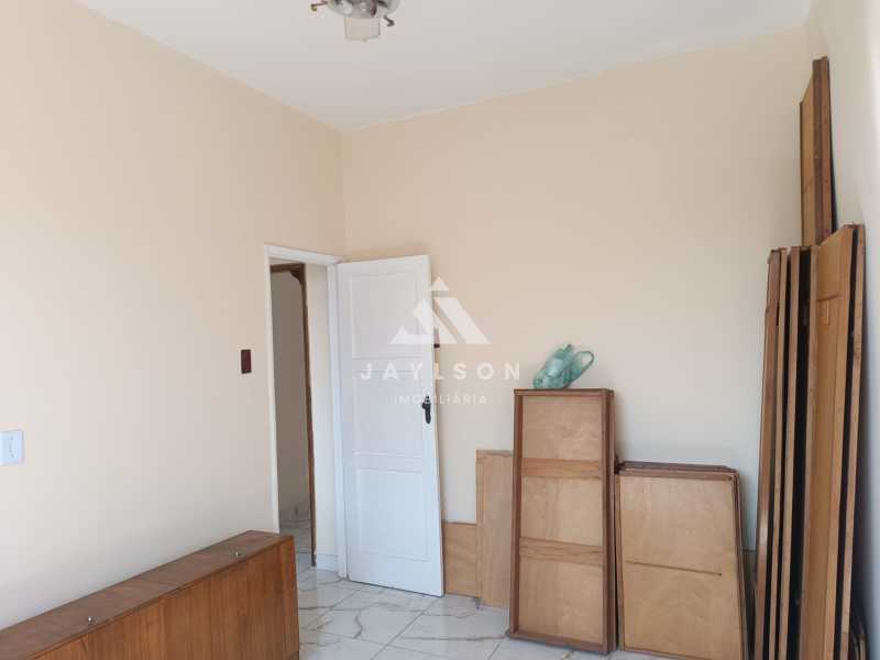 Apartamento à venda com 2 quartos, 60m² - Foto 3