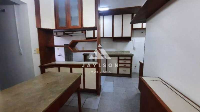 Apartamento à venda com 2 quartos, 90m² - Foto 12