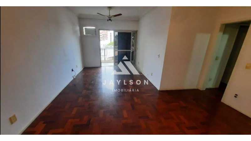 Apartamento à venda com 2 quartos, 90m² - Foto 2