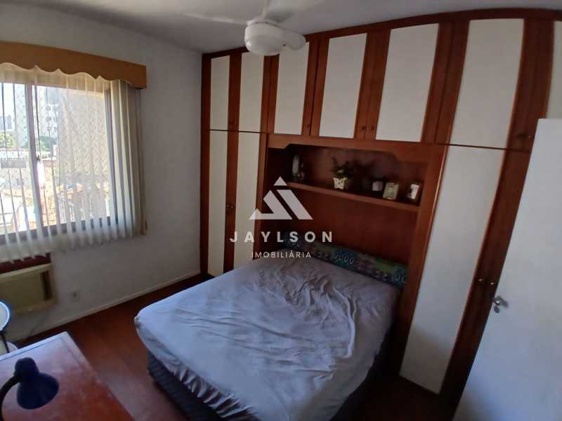 Apartamento à venda com 1 quarto, 62m² - Foto 9