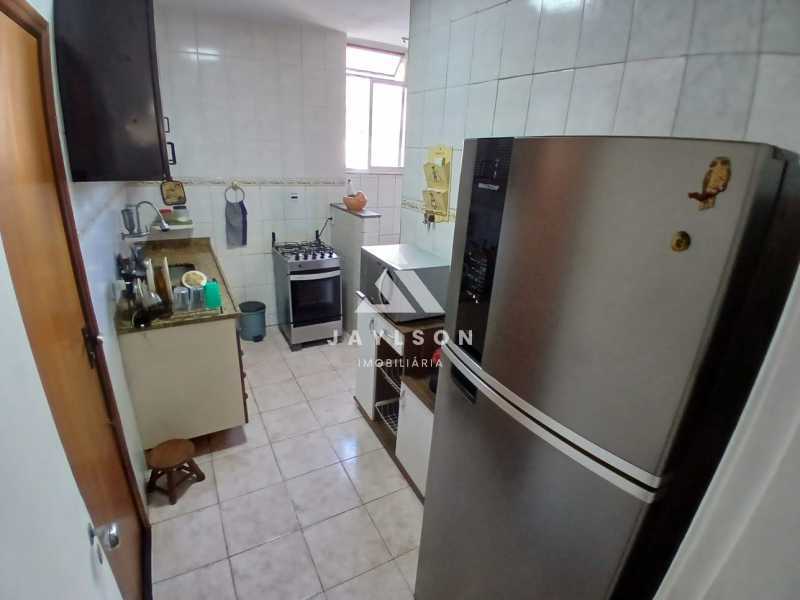 Apartamento à venda com 1 quarto, 62m² - Foto 14