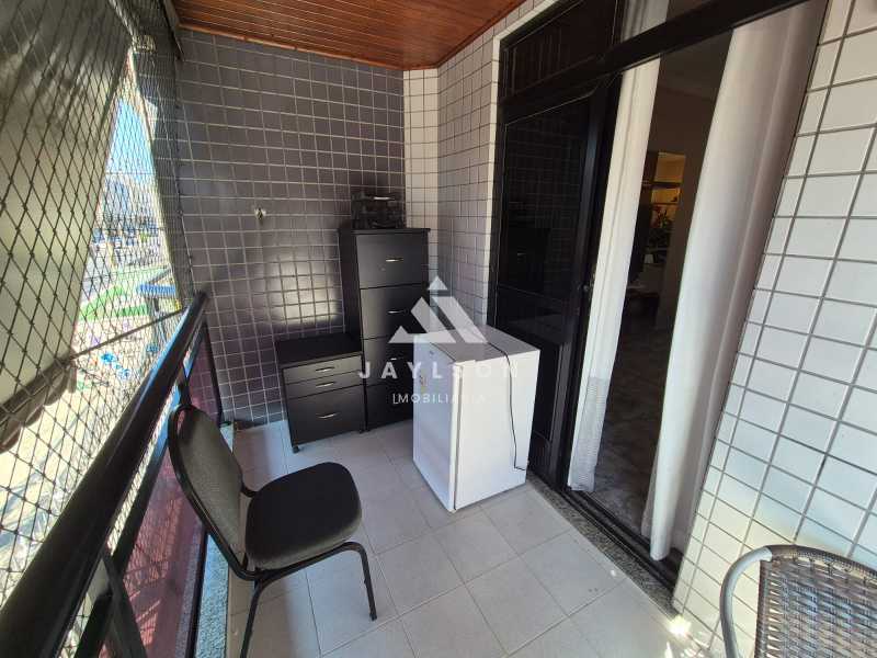 Apartamento à venda com 3 quartos, 104m² - Foto 6