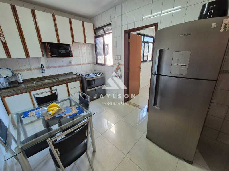 Apartamento à venda com 3 quartos, 104m² - Foto 18