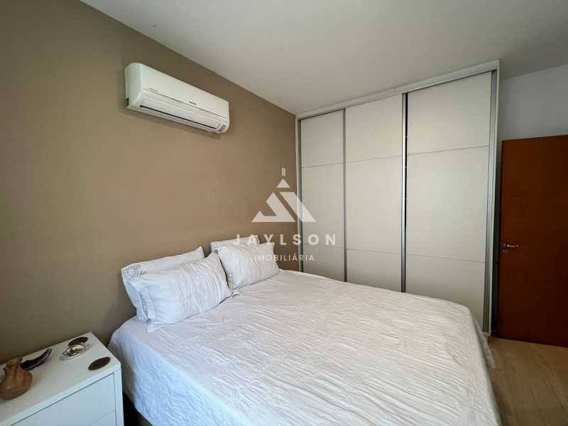 Apartamento à venda com 2 quartos, 77m² - Foto 8