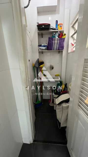 Apartamento à venda com 2 quartos, 77m² - Foto 18