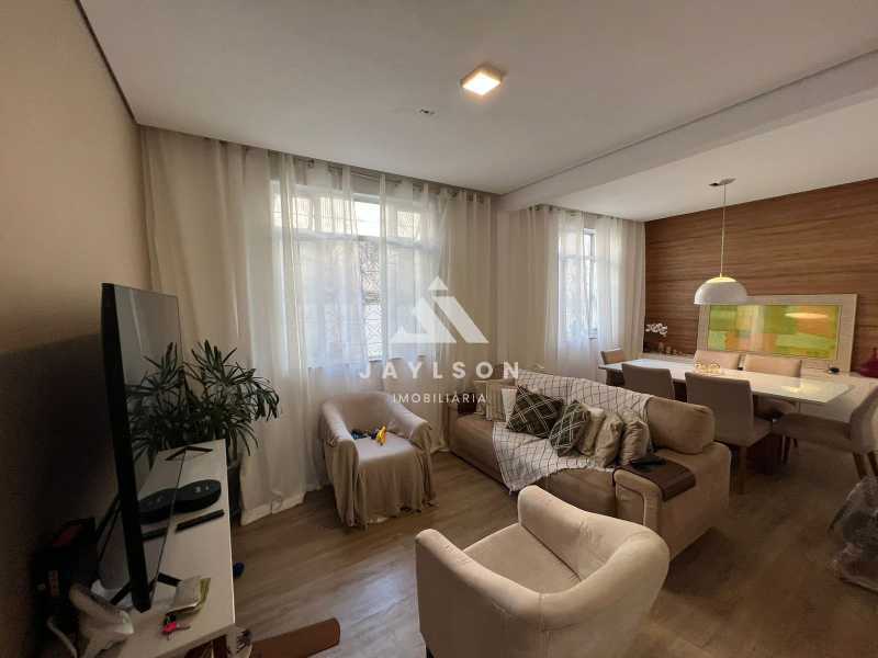 Apartamento à venda com 2 quartos, 77m² - Foto 2