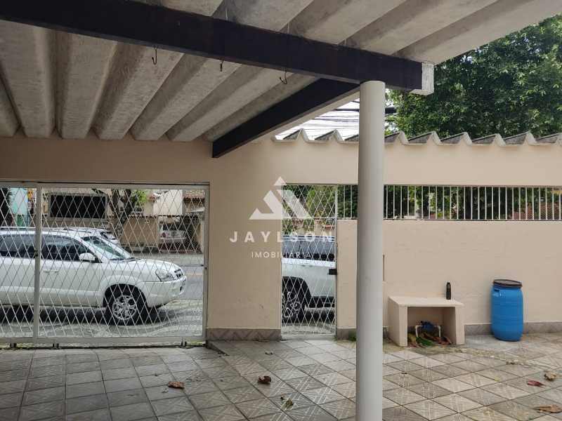 Casa à venda com 5 quartos, 387m² - Foto 1