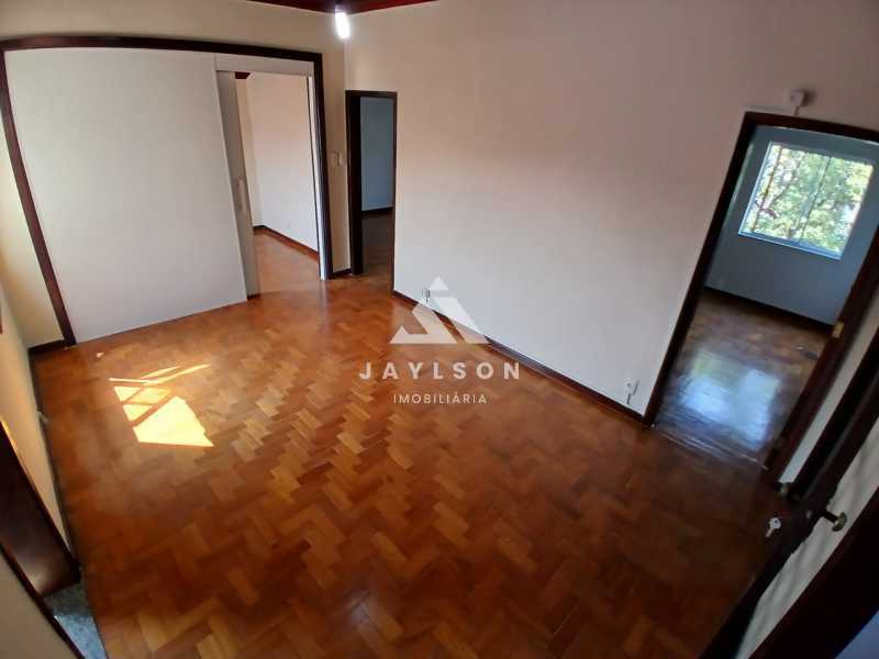 Apartamento à venda com 2 quartos, 63m² - Foto 3