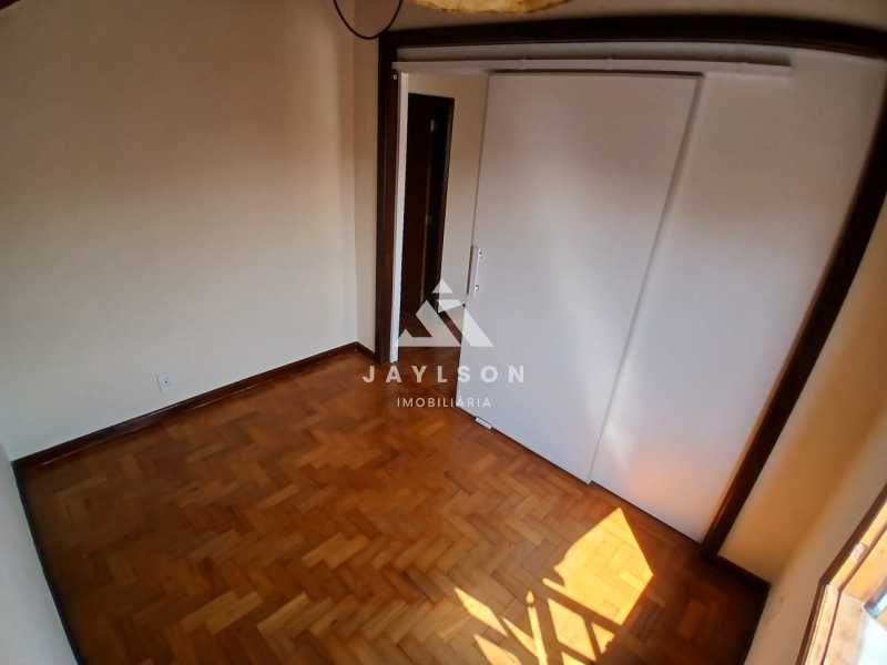 Apartamento à venda com 2 quartos, 63m² - Foto 6