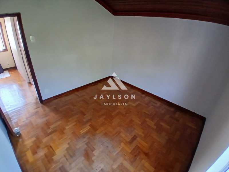 Apartamento à venda com 2 quartos, 63m² - Foto 11