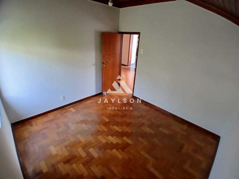 Apartamento à venda com 2 quartos, 63m² - Foto 12