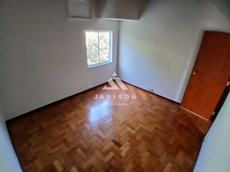 Apartamento à venda com 2 quartos, 63m² - Foto 18