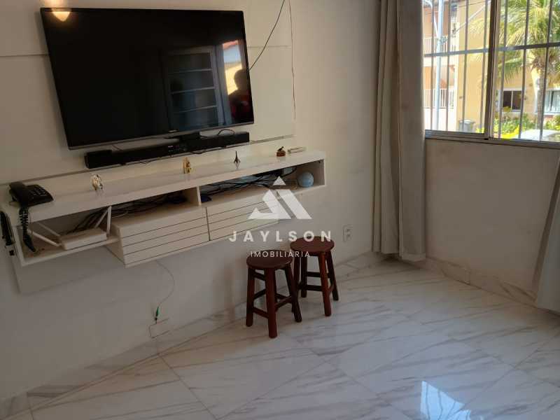 Apartamento à venda com 2 quartos, 45m² - Foto 2