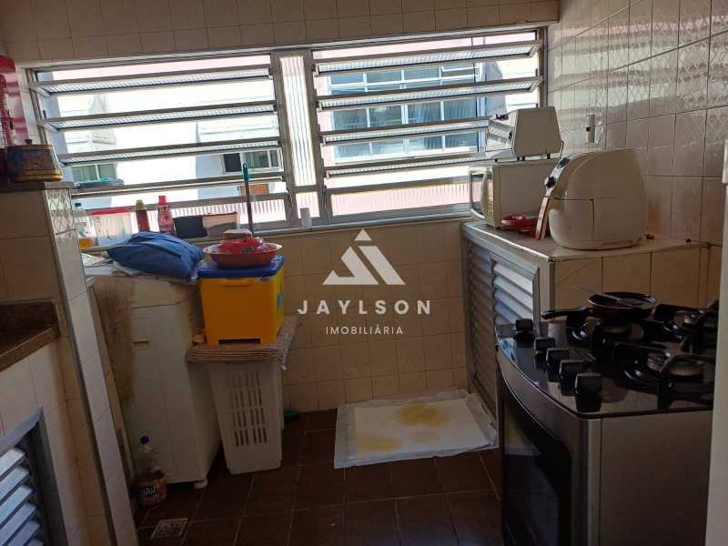 Apartamento à venda com 2 quartos, 58m² - Foto 21