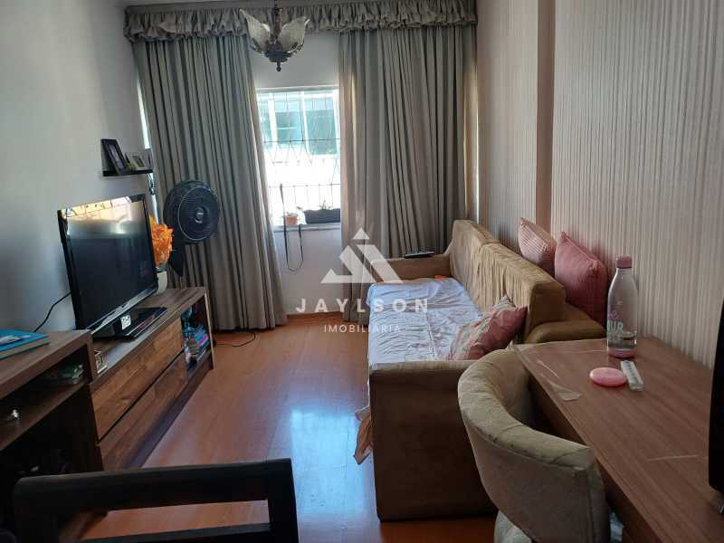 Apartamento à venda com 2 quartos, 58m² - Foto 2