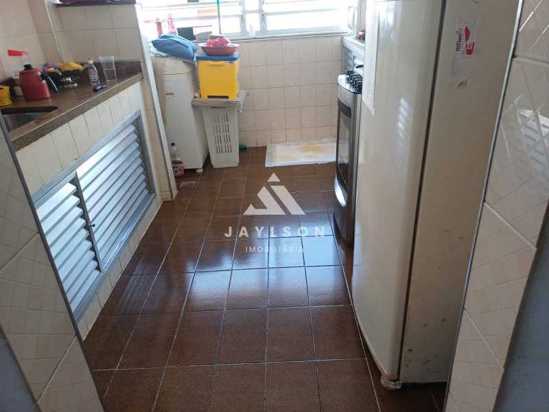 Apartamento à venda com 2 quartos, 58m² - Foto 16