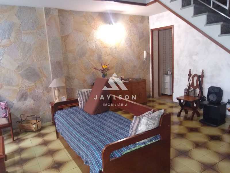 Casa de Condomínio à venda com 4 quartos, 100m² - Foto 5