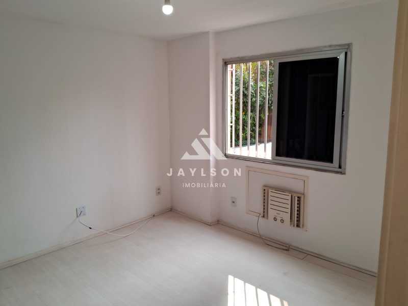 Apartamento à venda com 3 quartos, 91m² - Foto 12