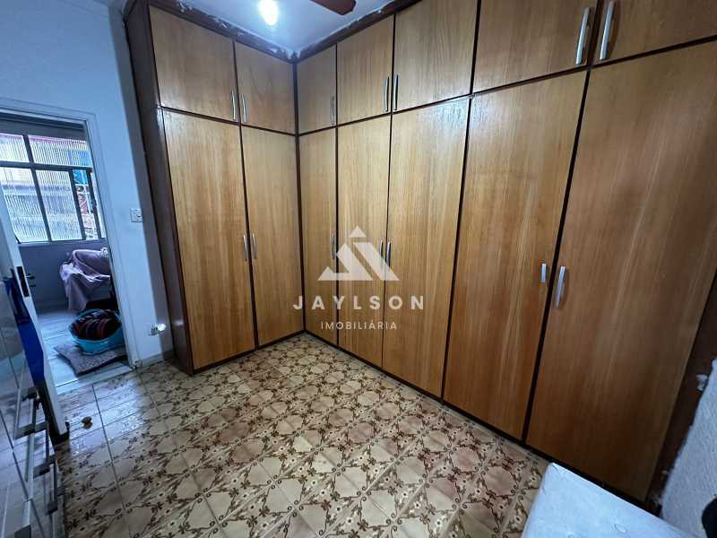 Casa à venda com 8 quartos, 345m² - Foto 16