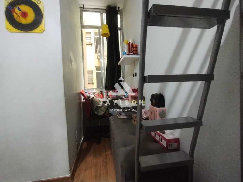 Apartamento à venda com 2 quartos, 62m² - Foto 7