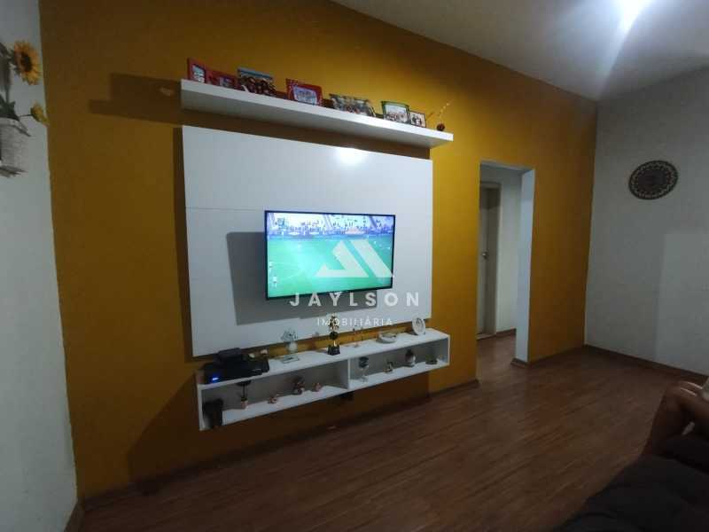 Apartamento à venda com 2 quartos, 62m² - Foto 3