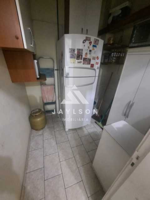 Apartamento à venda com 2 quartos, 68m² - Foto 22