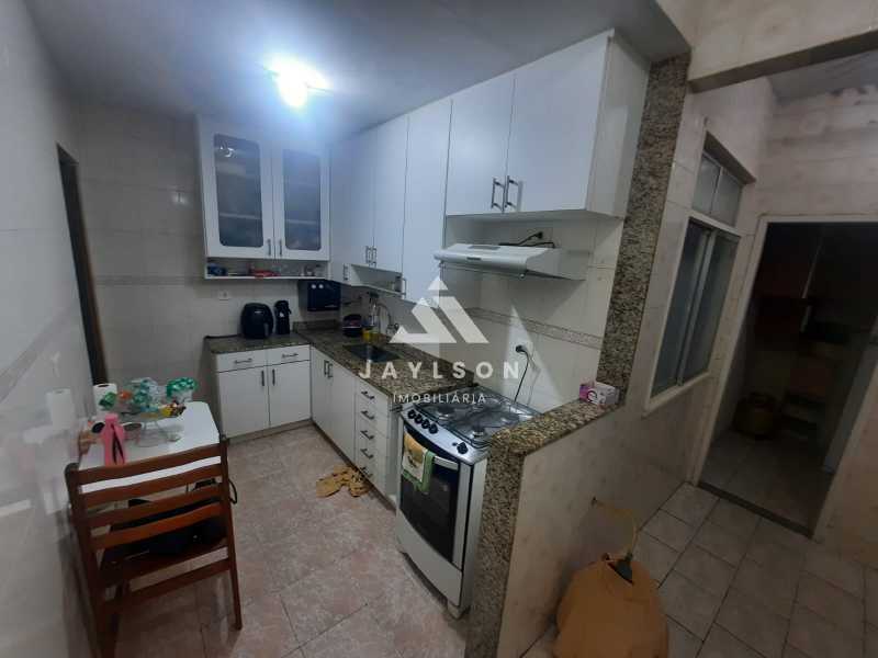 Apartamento à venda com 2 quartos, 68m² - Foto 12