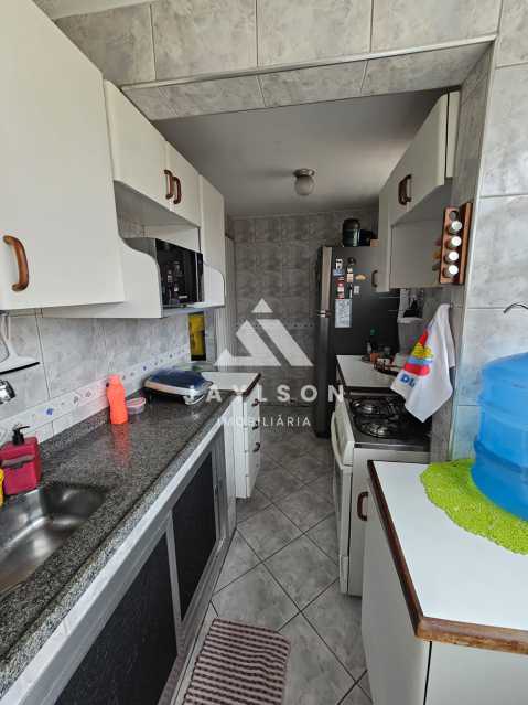 Apartamento à venda com 2 quartos, 50m² - Foto 12