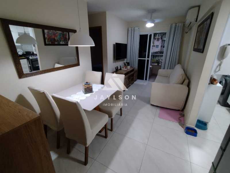 Apartamento à venda com 2 quartos, 57m² - Foto 9