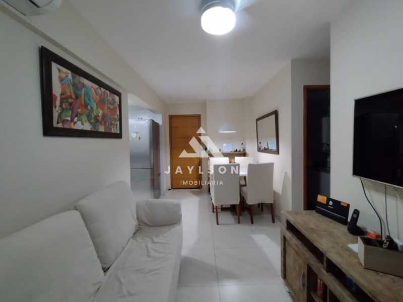 Apartamento à venda com 2 quartos, 57m² - Foto 10