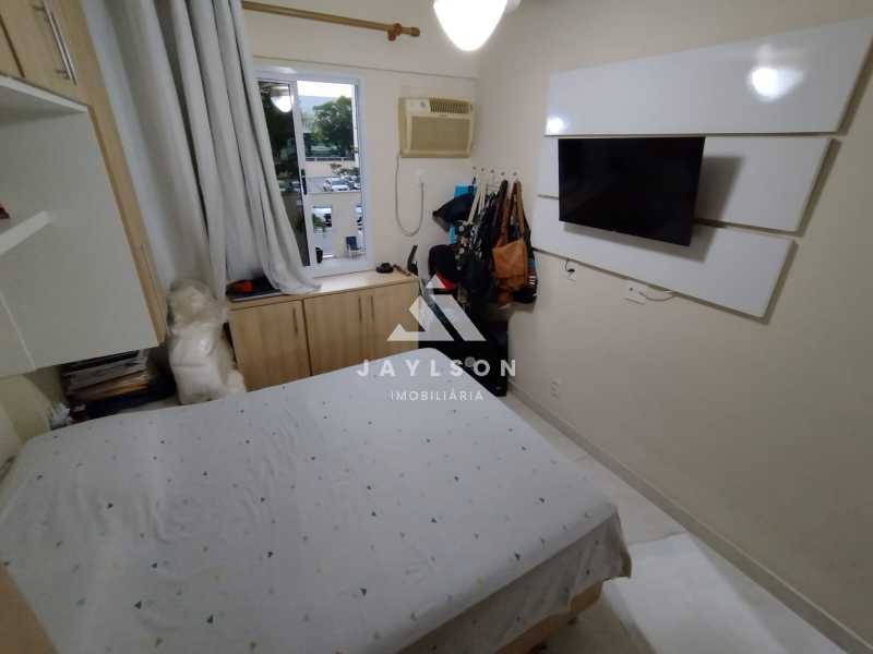 Apartamento à venda com 2 quartos, 57m² - Foto 15