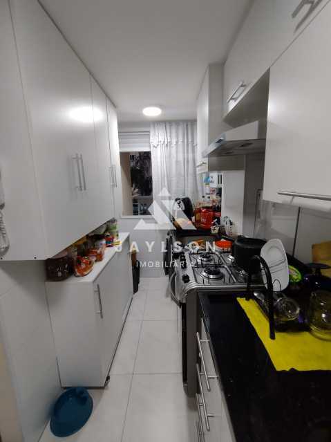 Apartamento à venda com 2 quartos, 57m² - Foto 26